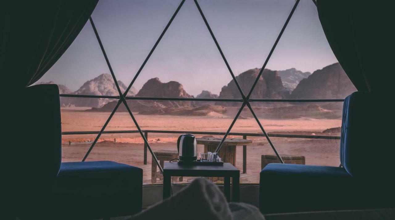 وادي رم Zeina Desert Lodge المظهر الخارجي الصورة